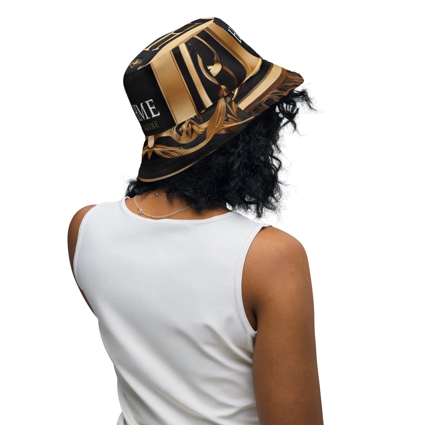 The Lou Collection Reversible bucket hat (White Logo)
