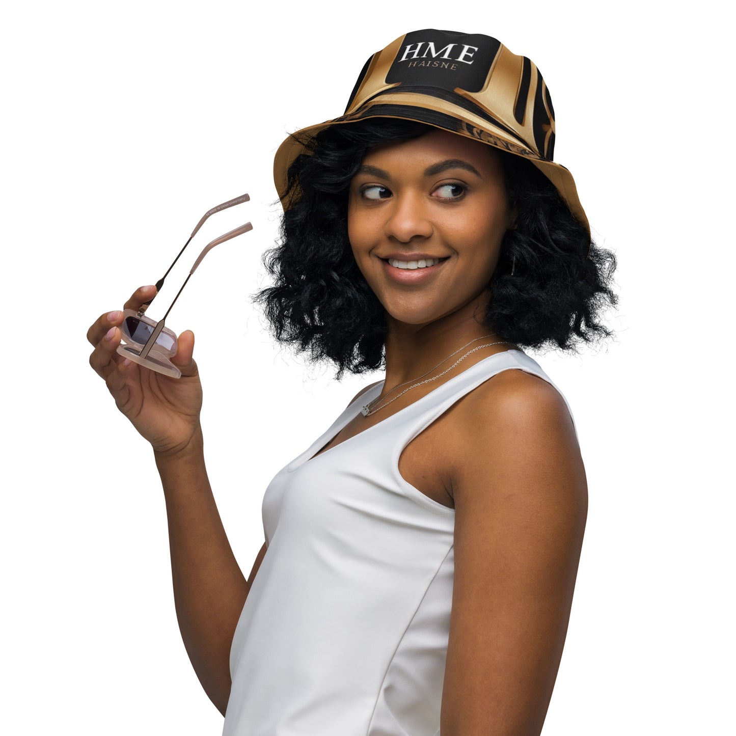 The Lou Collection Reversible bucket hat (White Logo)