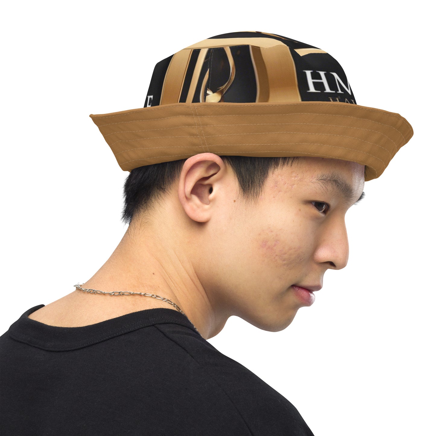 The Lou Collection Reversible bucket hat (White Logo)