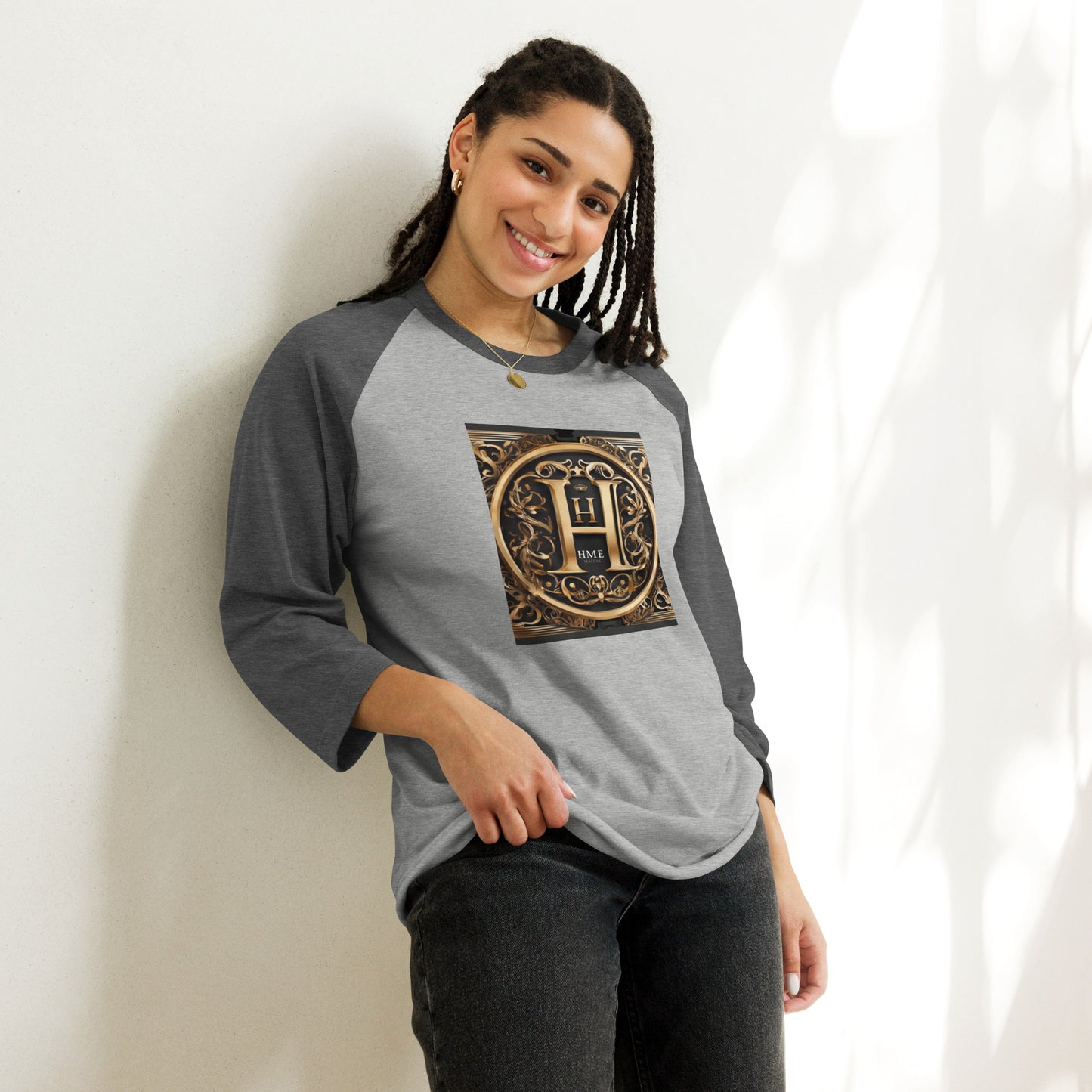 The Lou Collection 3/4 sleeve raglan shirt (White Logo)