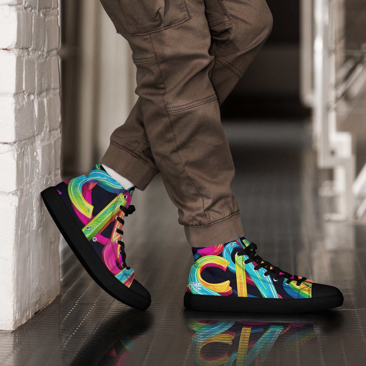 Neon Blast Men’s high top canvas shoes